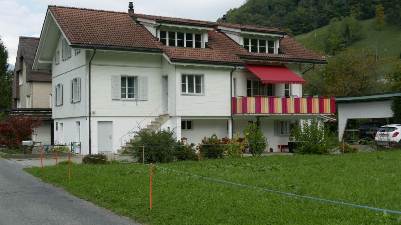 Sandras Flat Giswil Exterior photo